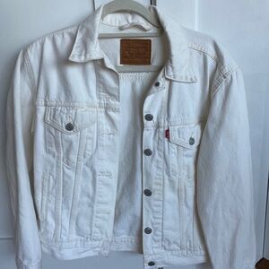 White Denim Levis Jacket